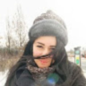 Meet your Posher, Lorena paola